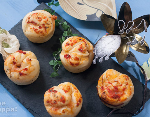 Pizza Muffin, ricetta con lievito di birra. Ricette da divano