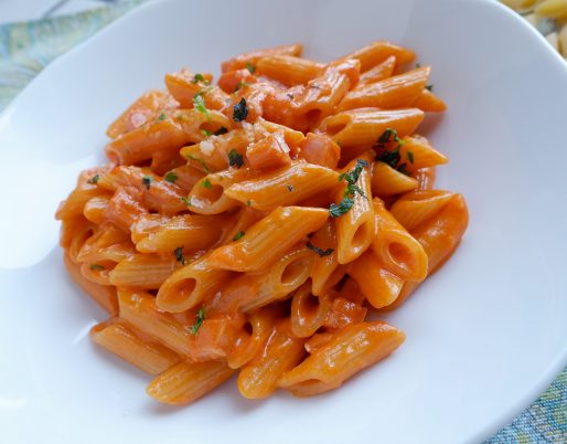 penne al baffo. ricette anni 80