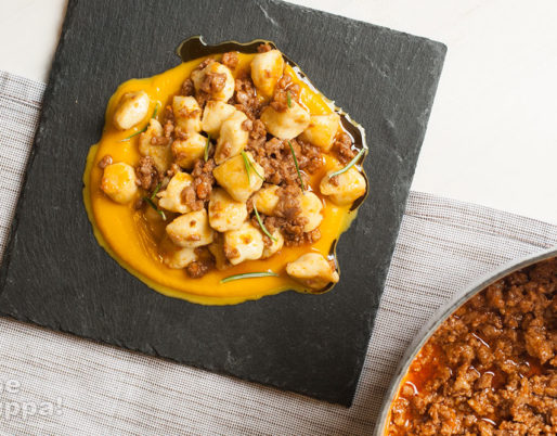 gnocchetti soffiati al ragù di salsiccia e crema di zuccaå